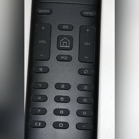 Unbranded Remote Controller for Vizio TVs w/ vudu, netflix, prime, xumo, crackle - Picture 4 of 9